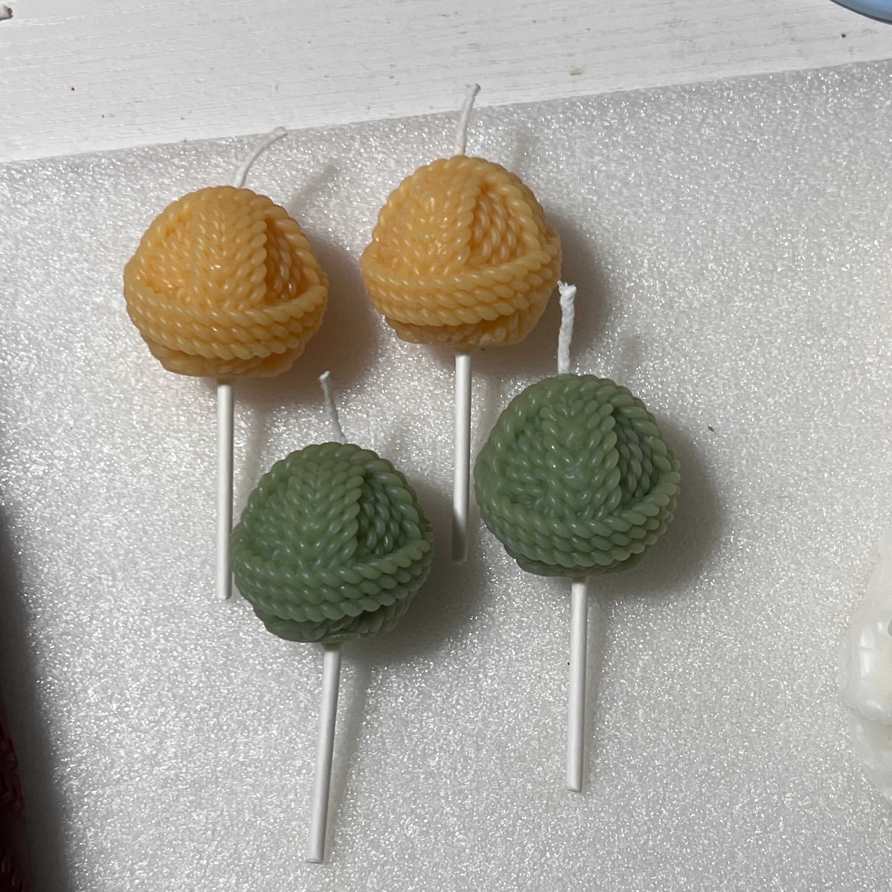 Pet Birthday Candles - Pom-Pom Shaped